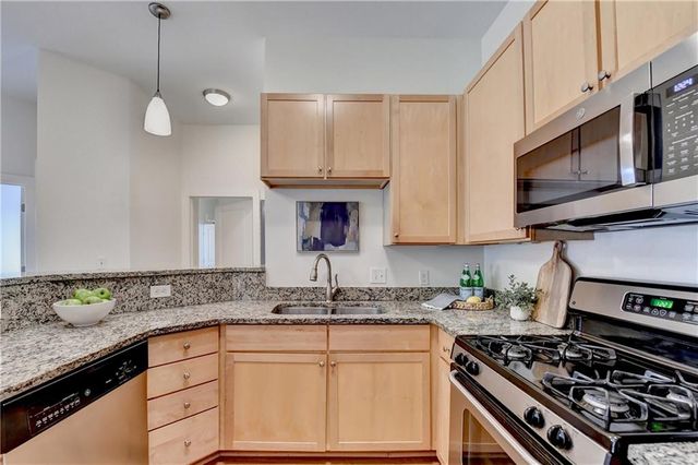 799 Hammond Drive 123, Atlanta, GA 30328