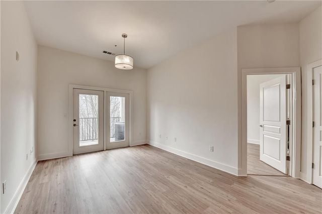 799 Hammond Drive 123, Atlanta, GA 30328