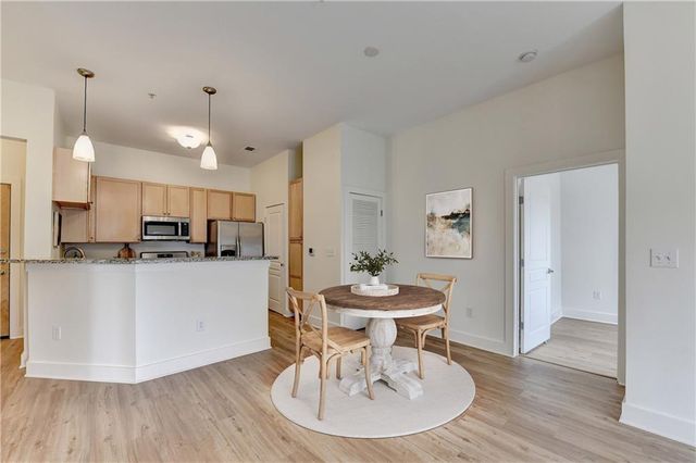799 Hammond Drive 123, Atlanta, GA 30328