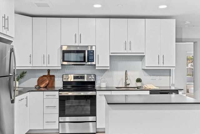 346 Driftway 314E, Scituate, MA 02066