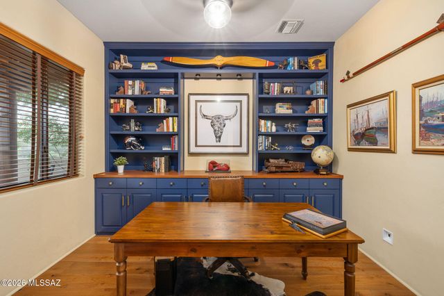 1320 W Appian Place, Tucson, AZ 85704