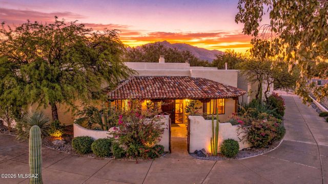 1320 W Appian Place, Tucson, AZ 85704