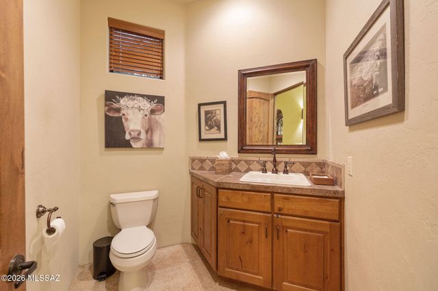 1320 W Appian Place, Tucson, AZ 85704