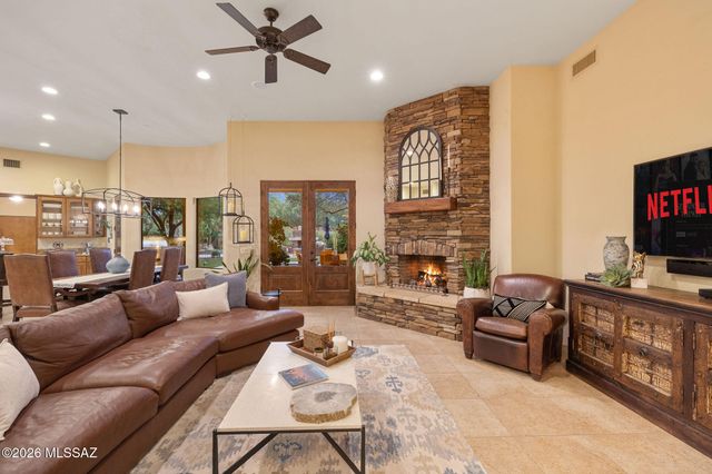 1320 W Appian Place, Tucson, AZ 85704