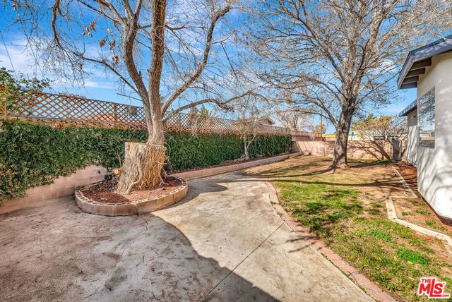 38453 3rd Street, Palmdale, CA 93550