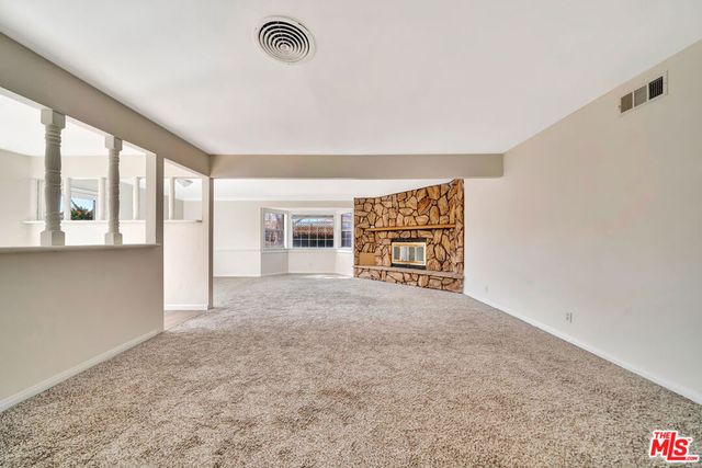 38453 3rd Street, Palmdale, CA 93550