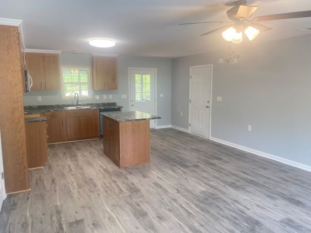 130 Laura Jane Lane, Gray Court Sc, SC 29645