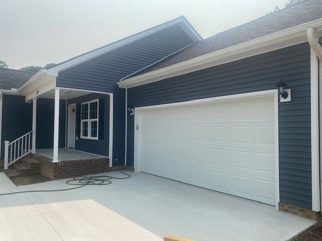 130 Laura Jane Lane, Gray Court Sc, SC 29645
