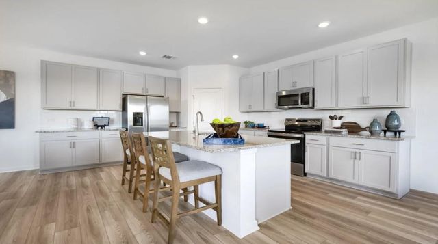439 Breccia TRL, Liberty Hill, TX 78642