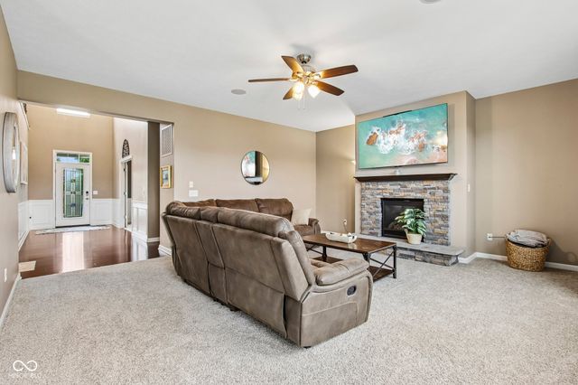 133 Bentree Boulevard, Danville, IN 46122