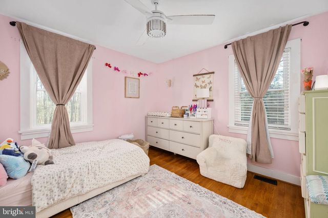 338 LAND OR DR, Ruther Glen, VA 22546