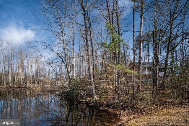 338 LAND OR DR, Ruther Glen, VA 22546