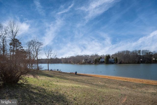 338 LAND OR DR, Ruther Glen, VA 22546