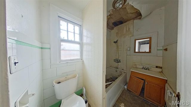 5053 Claxton Avenue, St Louis, MO 63120