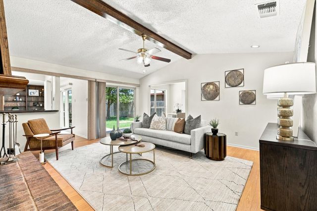 2517 Lawnview Drive, Carrollton, TX 75006