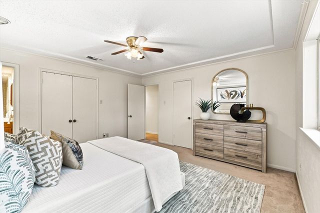2517 Lawnview Drive, Carrollton, TX 75006