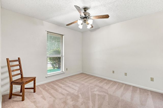 2517 Lawnview Drive, Carrollton, TX 75006