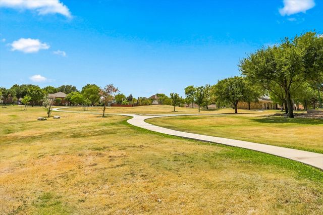2517 Lawnview Drive, Carrollton, TX 75006