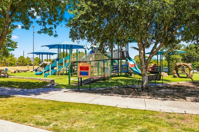 2517 Lawnview Drive, Carrollton, TX 75006