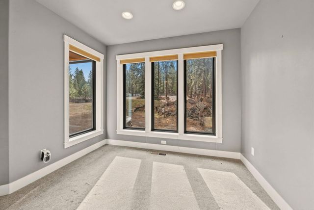 60449 Pima Road, Bend, OR 97702