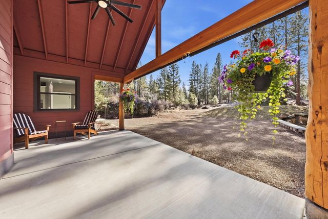 60449 Pima Road, Bend, OR 97702