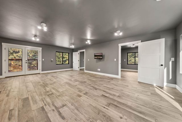 60449 Pima Road, Bend, OR 97702