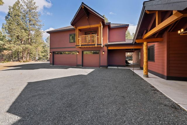 60449 Pima Road, Bend, OR 97702