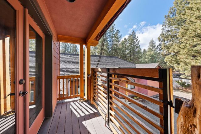 60449 Pima Road, Bend, OR 97702