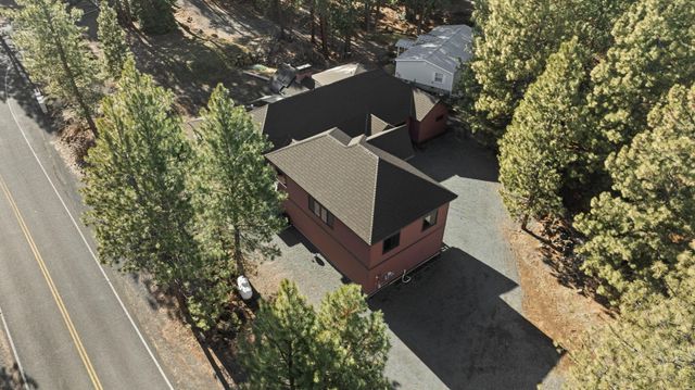 60449 Pima Road, Bend, OR 97702