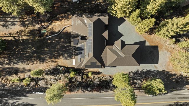 60449 Pima Road, Bend, OR 97702