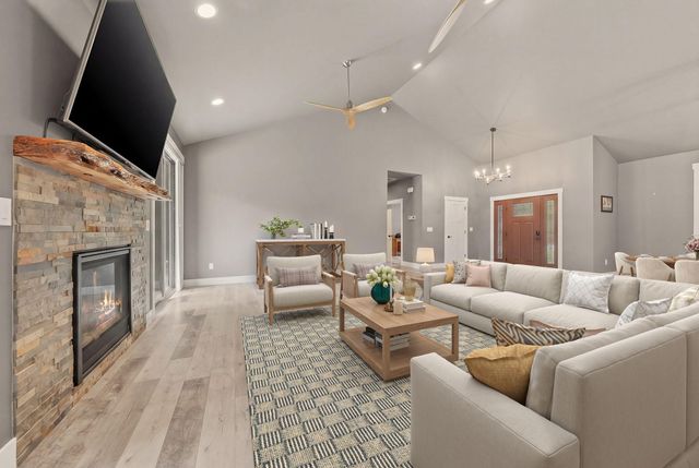 60449 Pima Road, Bend, OR 97702