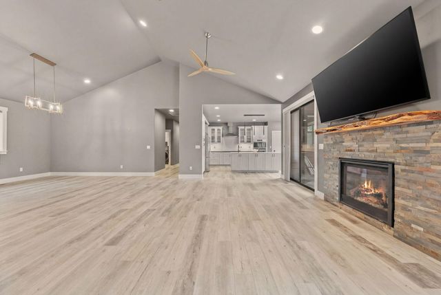 60449 Pima Road, Bend, OR 97702