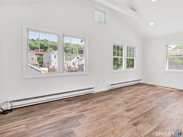 41 Frisbie Street, Stamford, CT 06906