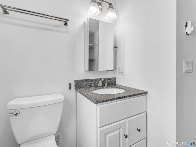 41 Frisbie Street, Stamford, CT 06906