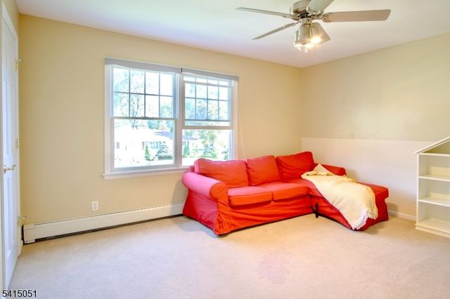 4 Budd St, Roxbury Twp., NJ 07852