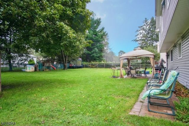 4 Budd St, Roxbury Twp., NJ 07852