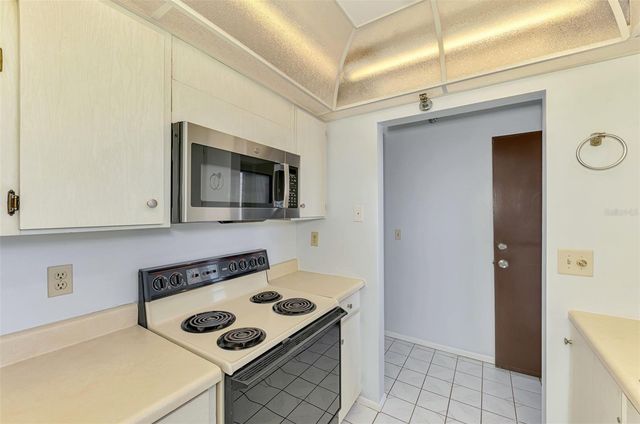 232 SAINT AUGUSTINE AVENUE 505, Venice, FL 34285