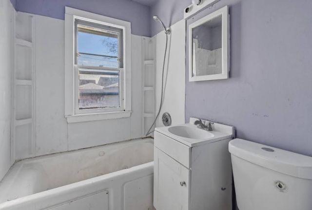 4516 N 44th STREET, Milwaukee, WI 53218