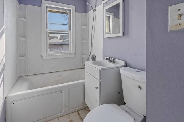 4516 N 44th STREET, Milwaukee, WI 53218