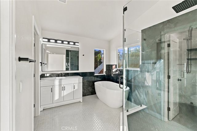 30001 Carob, Lake Elsinore, CA 92530