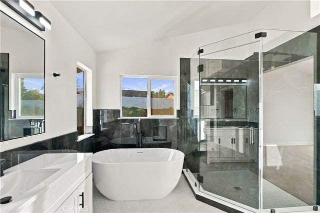 30001 Carob, Lake Elsinore, CA 92530