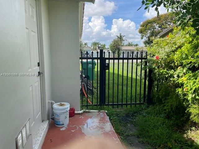11833 SW 34th Street, Miami, FL 33175
