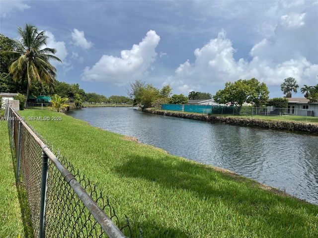 11833 SW 34th Street, Miami, FL 33175