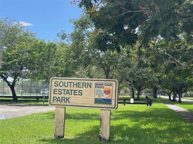 11833 SW 34th Street, Miami, FL 33175