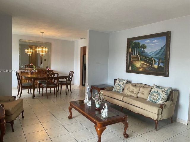11833 SW 34th Street, Miami, FL 33175