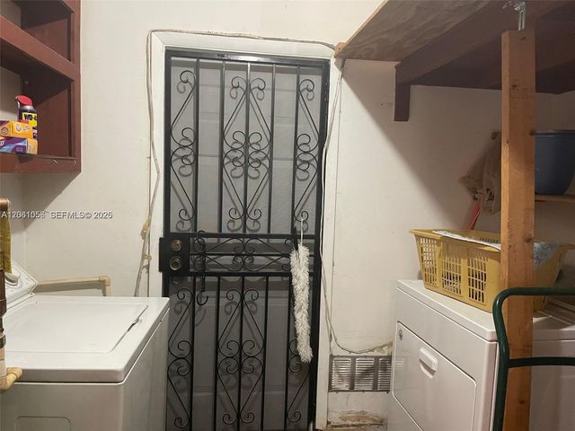 11833 SW 34th Street, Miami, FL 33175