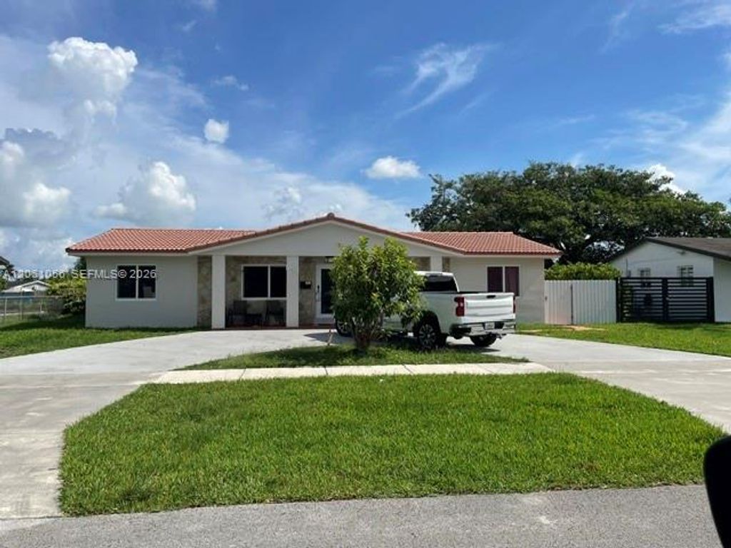 11833 SW 34th Street, Miami, FL 33175