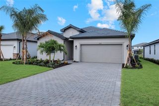 19232 Gentry PL, Estero, FL 33928