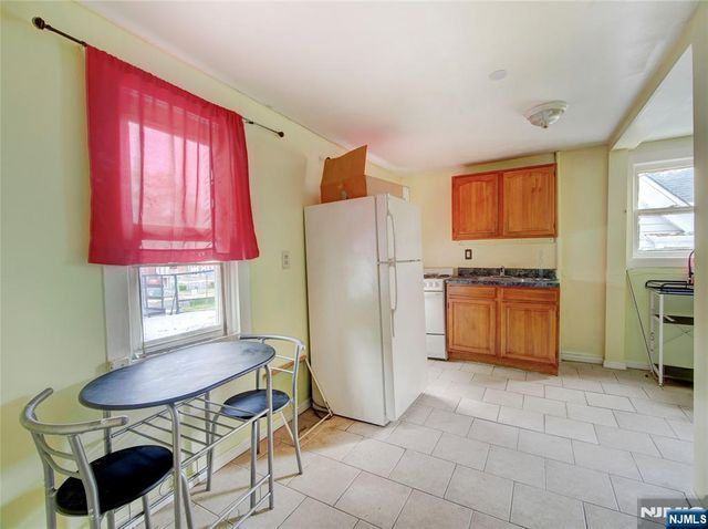 45 18th Street, East Orange, NJ 07017