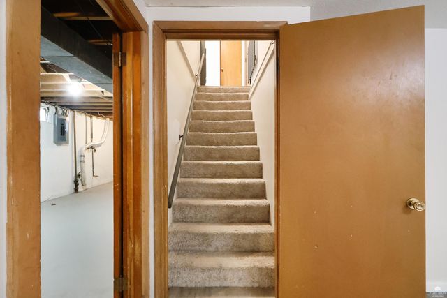 910 Redwood Street, Junction City, KS 66441